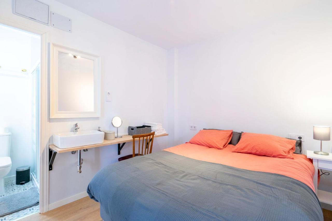 Independent Room Close To Ifema Y Aeropuertob มาดริด ภายนอก รูปภาพ